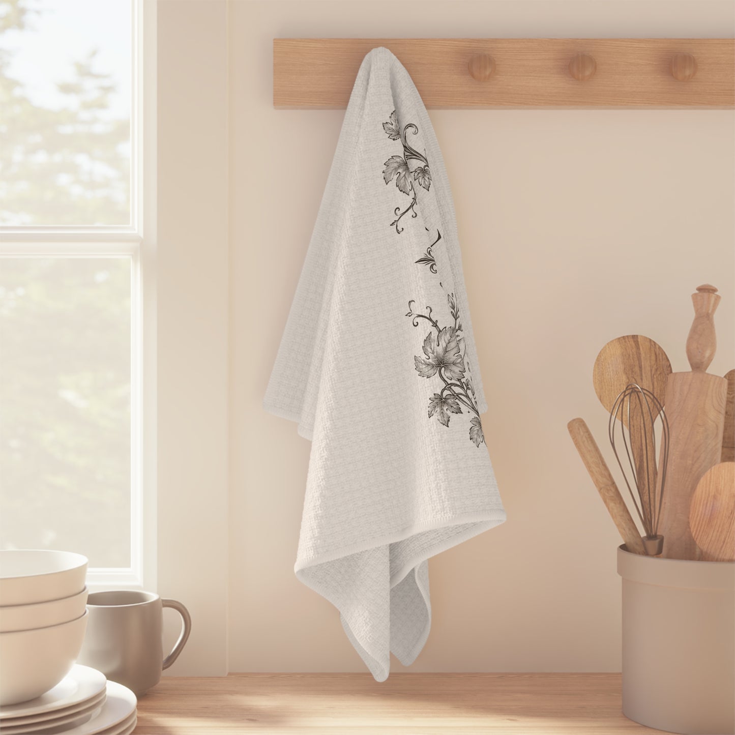 Maison Bellevie Microfiber Tea Towel — Vintage Floral Wine Kitchen Towel