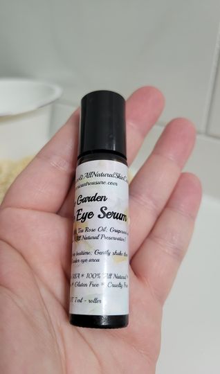 Rosehip Undereye Intensive Serum Roller